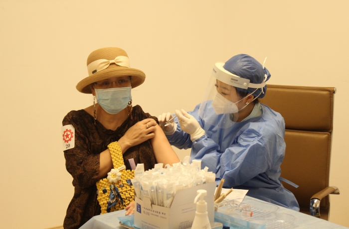 廣州中心助港人集體接種疫苗 - 2b